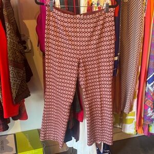 Maeve by Anthro Blush & Maroon Floral Patterned Crop Pants